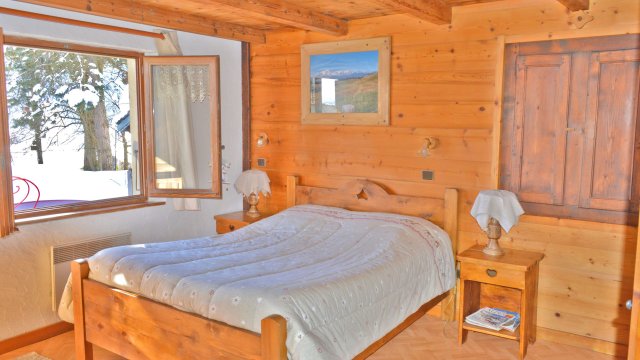 Chambre de devant lit